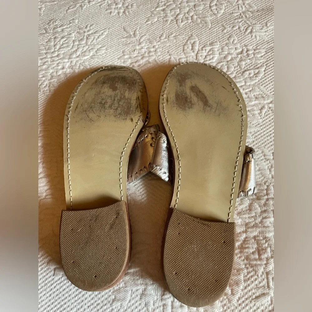 Jack Rogers silver sandal. Size 8M